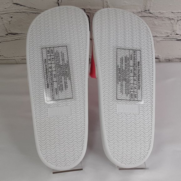 VICTORIA'S SECRET 'PINK' LOGO SLIDE SANDALS - Picture 11 of 16